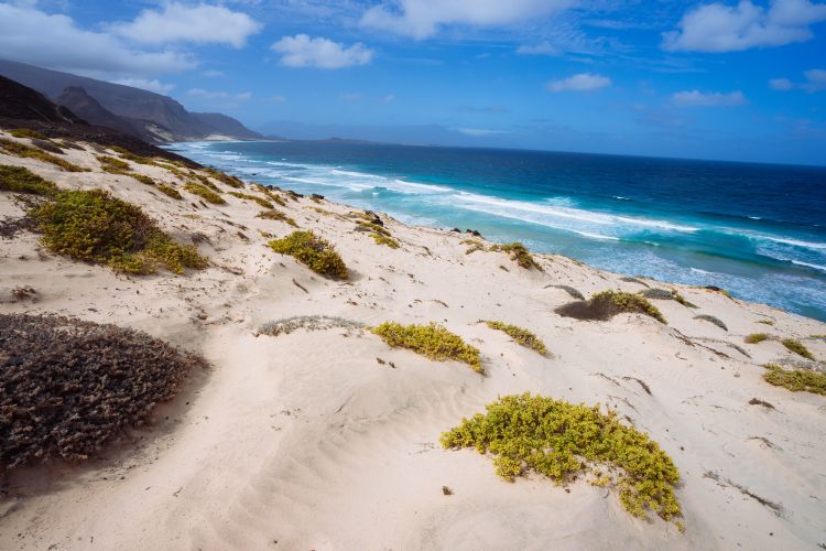 Plage de Baia das Gatas sur l'île de Sao Vicente